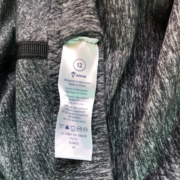 Ivivva by Lululemon Four Count Shrug - Picture 5 of 9